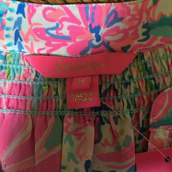 Lilly Pulitzer ELSA 100% Silk Top Flock Full of Fun Pink Blue Blouse size Medium - Picture 4 of 7